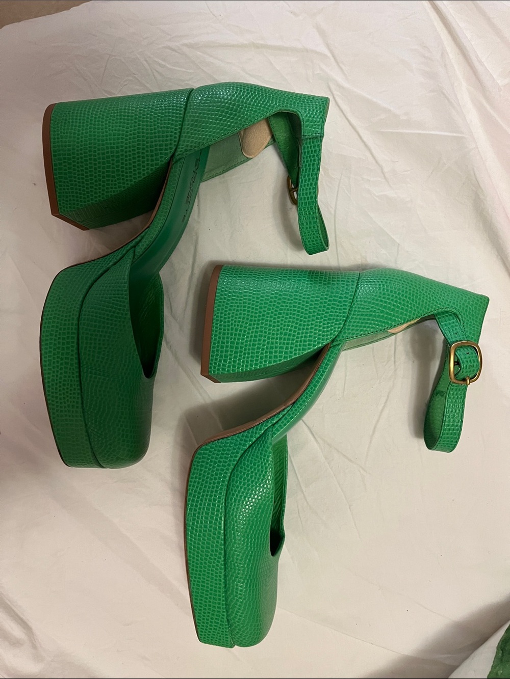 Charlotte Stone Fran Green Platform Block Heel Mary Jane with Ankle Strap. - Picture 4 of 5